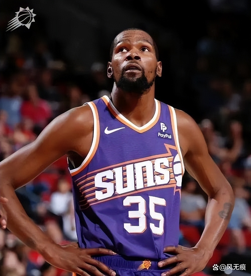 包含转会期菲尼克斯太阳调整名单以备CBA季后赛，刷新队史纪录环节打磨，更衣室稳定，赛程密集仍需轮换的词条