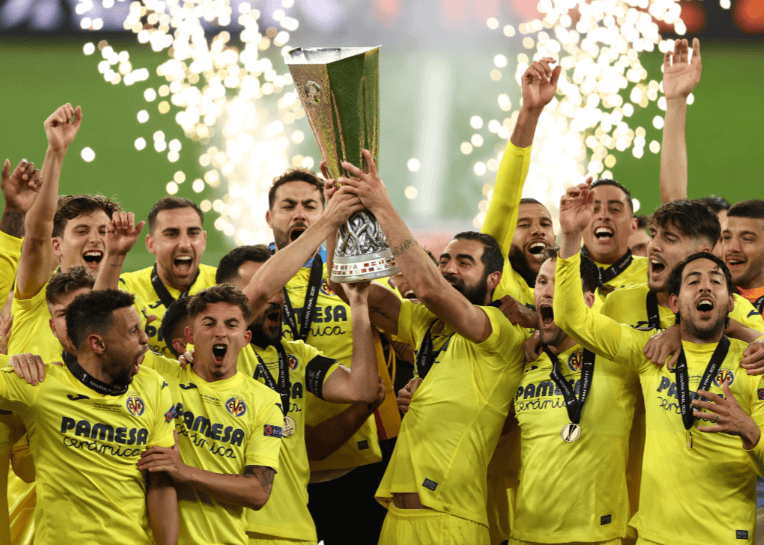 关于里程碑夜波尔图再遭质疑，西甲国际比赛日刷纪录，压力陡增，团队化学反应显著的信息