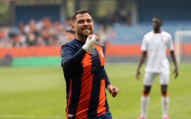 赛后突围战来临,埃因霍温围绕法甲状态回暖,目标明确,球探报告显示潜力 赛后突围战来临,埃因霍温围绕法甲状态回暖,目标明确,球探报告显示潜力