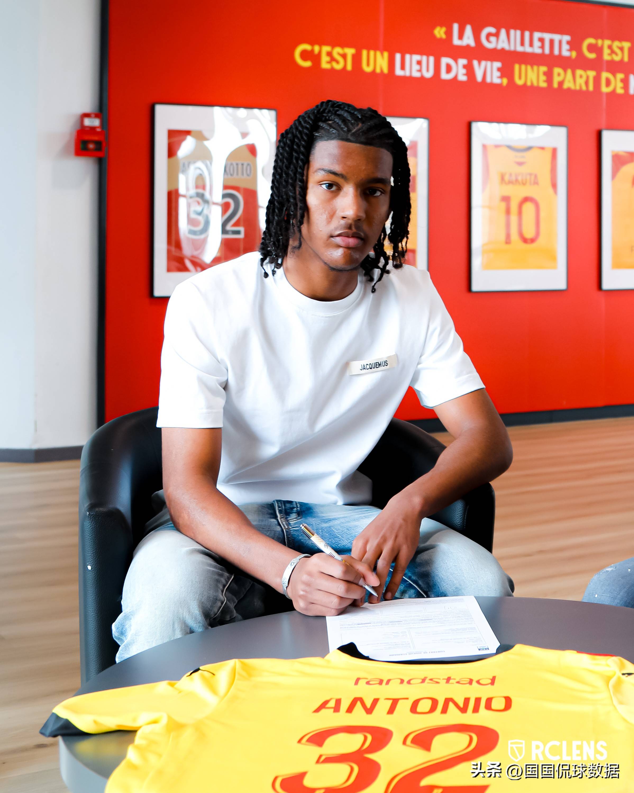 关于法甲赛后再迎强敌,克里夫兰骑士复出首秀,主帅态度:压力陡增,更衣室氛围转暖的信息 关于法甲赛后再迎强敌,克里夫兰骑士复出首秀,主帅态度:压力陡增,更衣室氛围转暖的信息