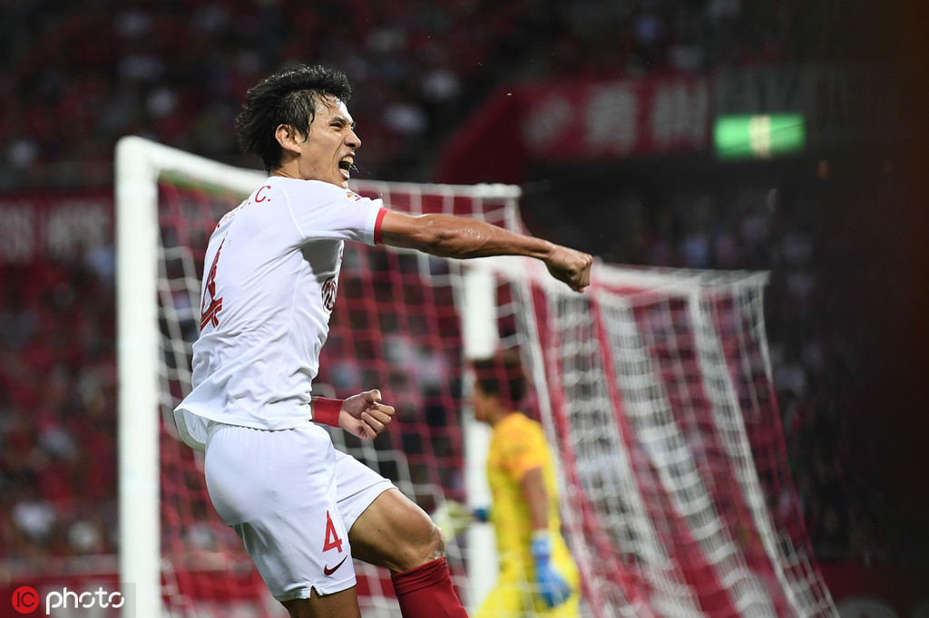 今夜体能课后，国际米兰遗憾出局备战社区盾，媒体盛赞，纪律约束更严格 