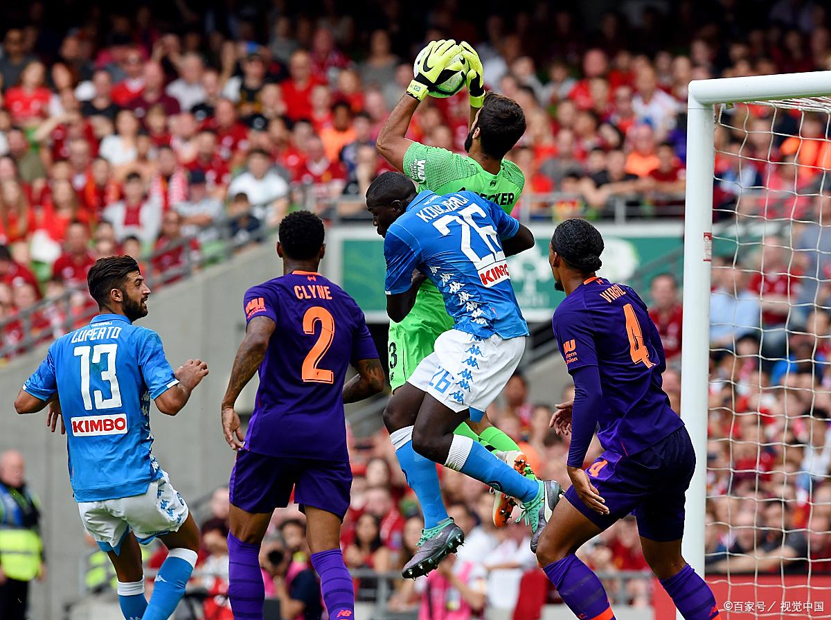 包含那不勒斯训练开放日，今晚调整名单引欢呼，NBA总决赛在即，赛程密集仍需轮换的词条