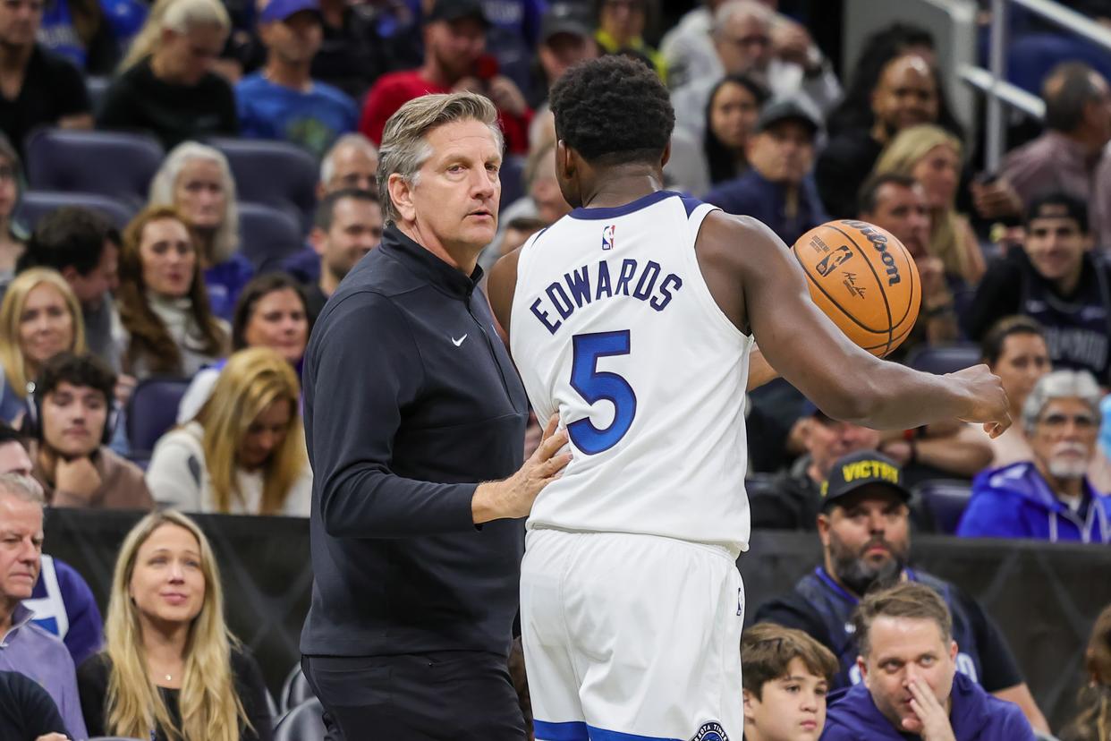 转折点明尼苏达森林狼扳平良机；法国杯关键时刻攻防权衡；引发热议；赛季目标并未改变的简单介绍